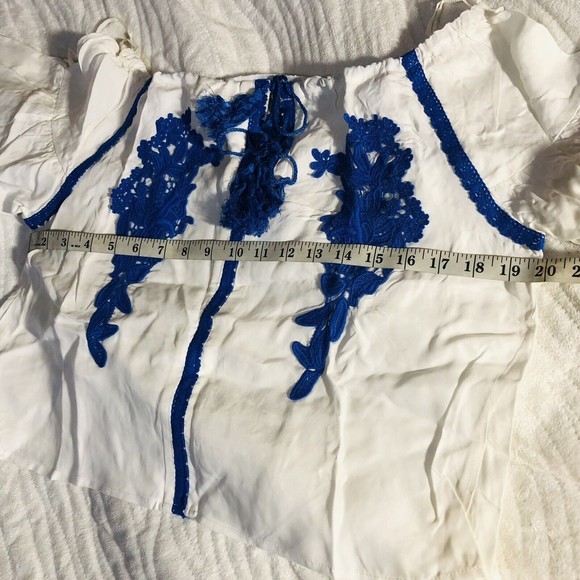 Line & Dot Embroidered Off The Shoulder Peasant boho prairie blouse size xs - Picture 8 of 9